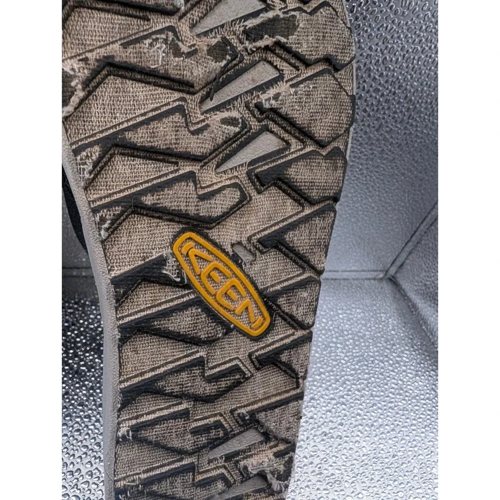 Keen Damaya Lattice Sandals Womens 9.5 Black Grey Strappy Slide 1022634